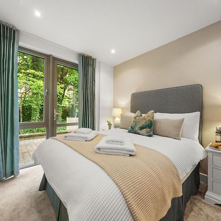 Springfield Fourteen Harrogate Room photo